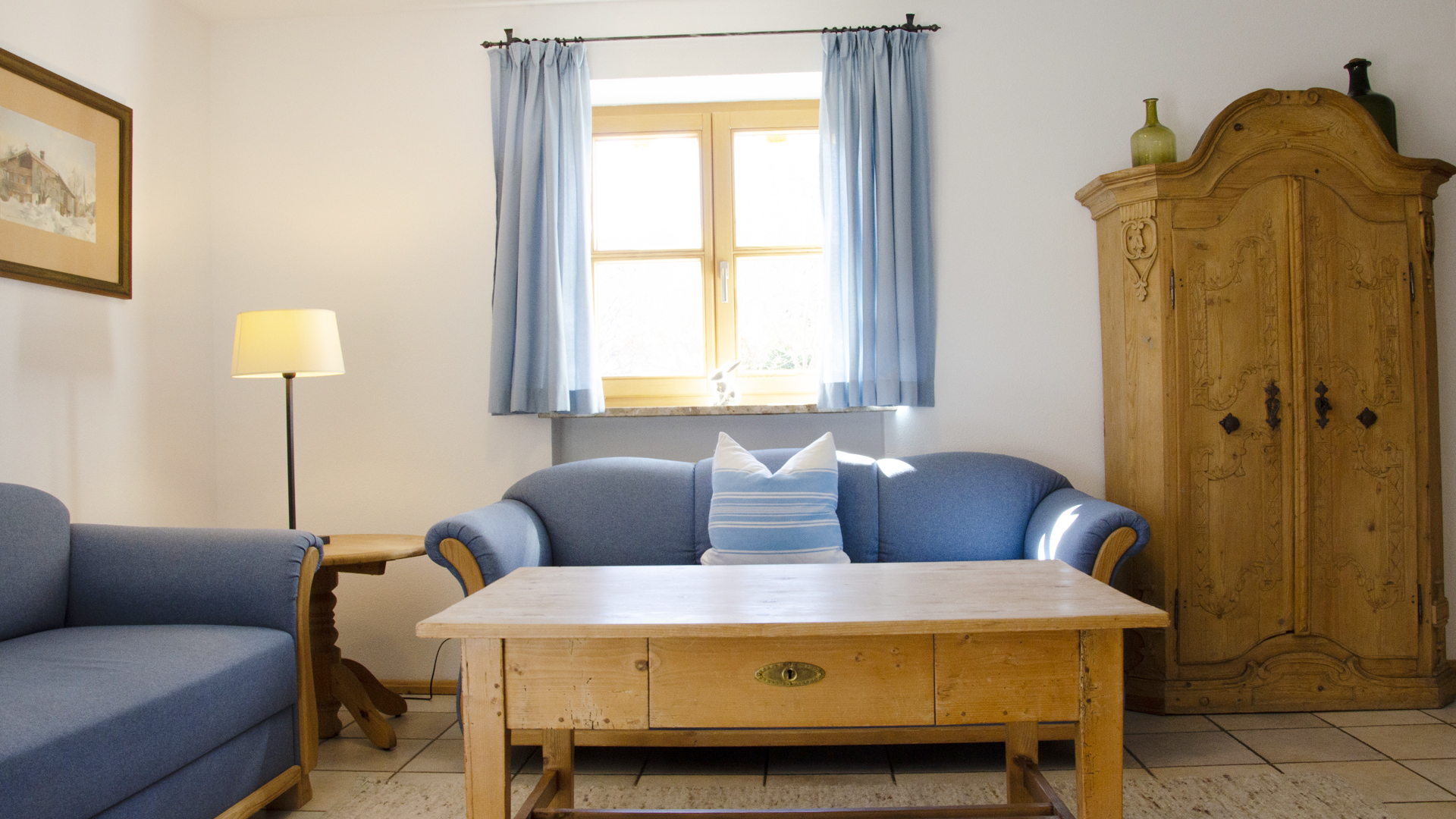 Budererhof Blau 2 Couch